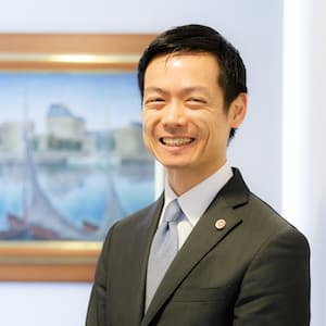 小倉悠治弁護士の写真