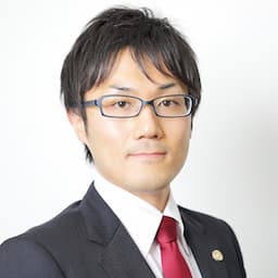 氏家悠弁護士の写真