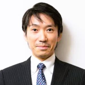 向山 文俊