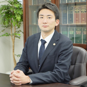 浜島裕敏弁護士の写真